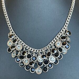 Silver Tone Bezel Set Clear & Black Crystal Dangle Cha Cha Bib Necklace 17-20”